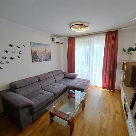 Lejlighed Mariposa, With Balcony, Private Parking In The Garage, Near The Biggest Shopping Center Mall Of *