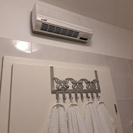 Apartman Mariposa: Balcony With Parking Near Split's Largest Mall